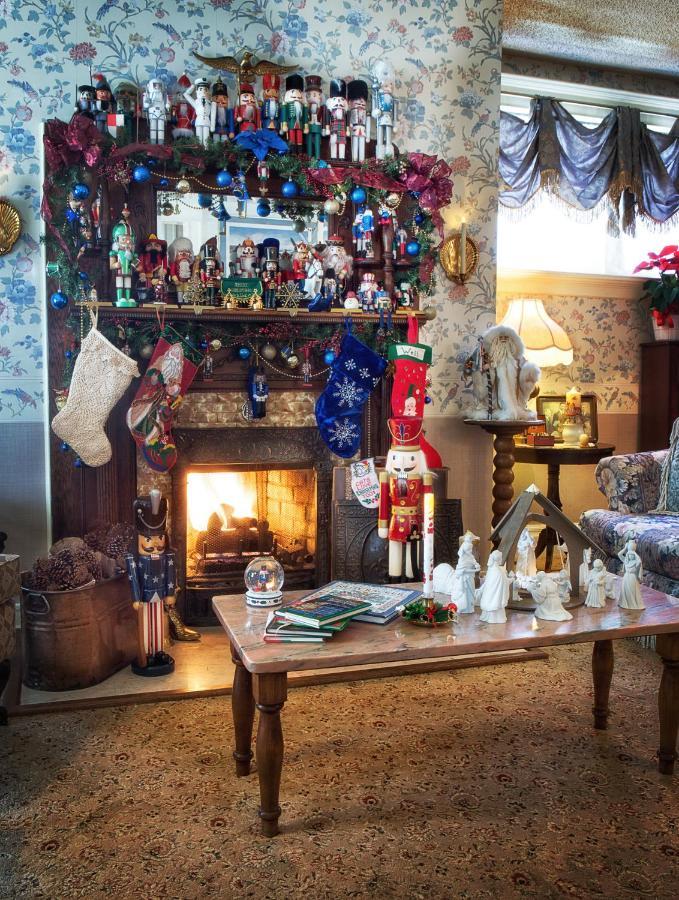 Holden House 1902 Bed & Breakfast Colorado Springs